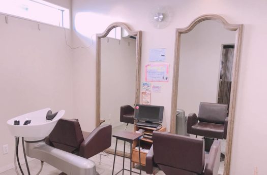 尾道エリア「Calm hair」の店舗画像2
